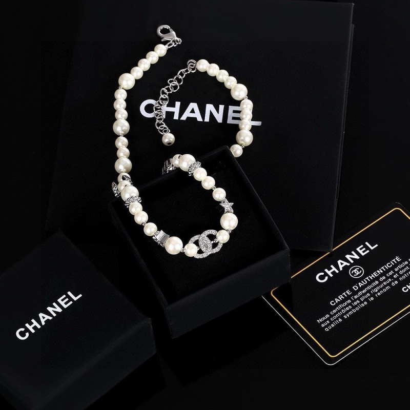 Ch**el necklaces